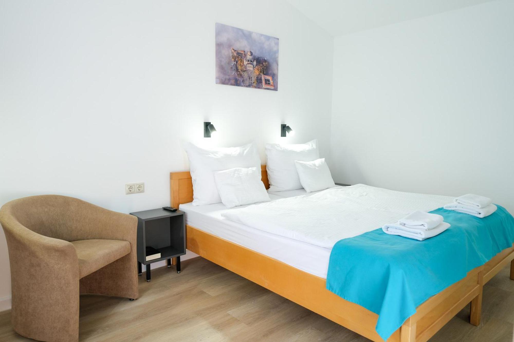 Hotel Adalbert Szent Gyoergy Haz Esztergom Bagian luar foto